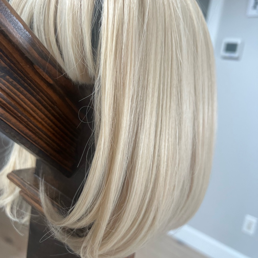 Blonde bob Wig with Bangs - Women Hair natural wig - Picture 6 of 10